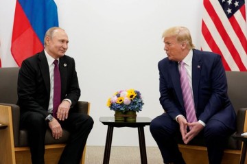 Встреча глав РФ и США на Аляске состоится 15 августа в 11:30 часов по местному времени