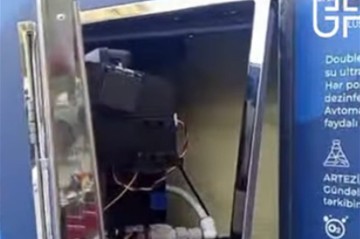 В Баку задержали трех человек за кражу денег из водоматов - ВИДЕО