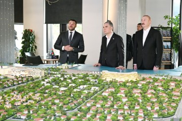 İlham Əliyev və Qurbanqulu Berdiməhəmmədov “Sea Breeze”də olublar -
