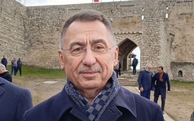 Füzulinin və Şuşanın yenidən qurulduğunun şahidi olduq -
