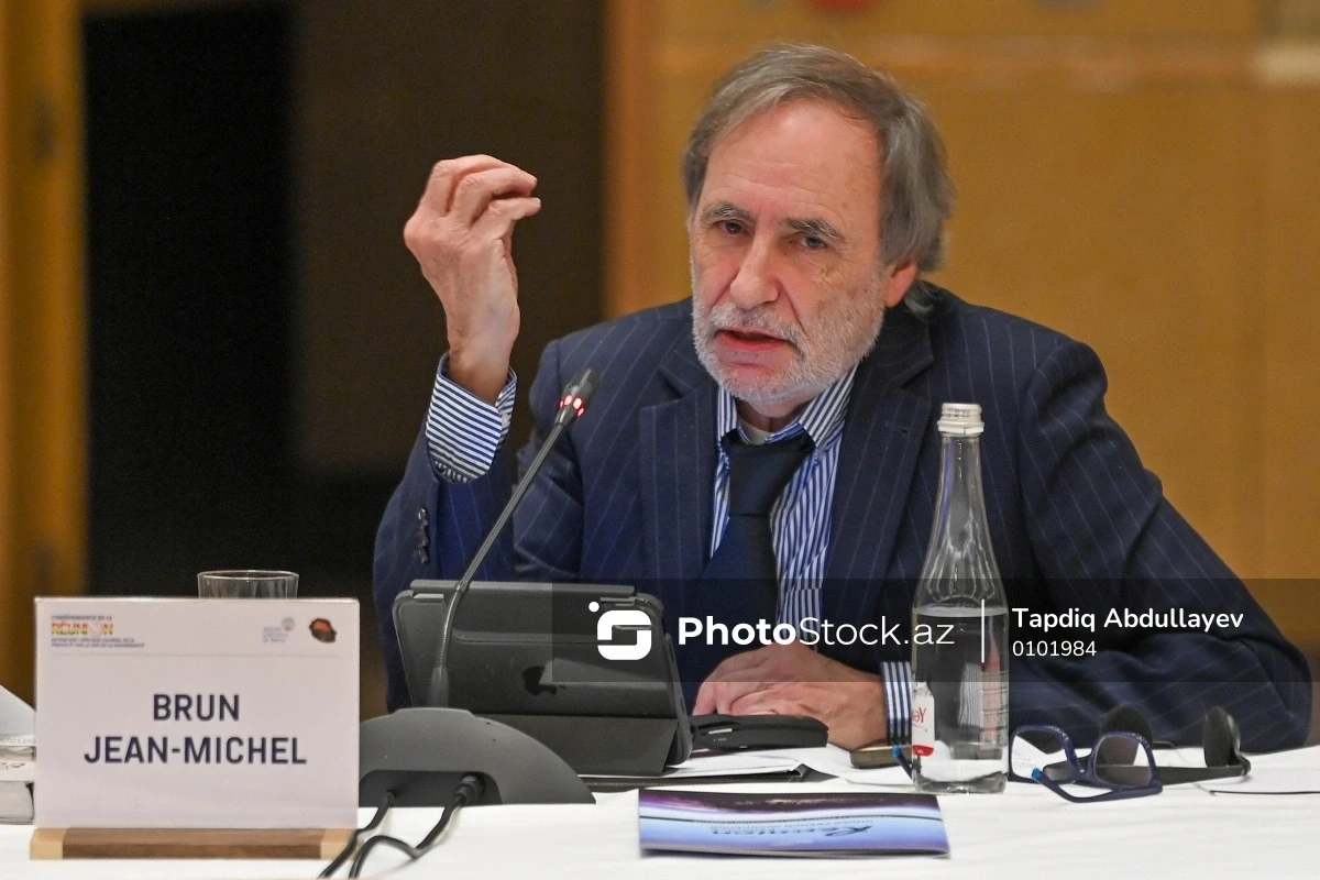 Жан-Мишель Брюн: Франция все еще не признает, что земли, которыми она владеет, ей не принадлежат