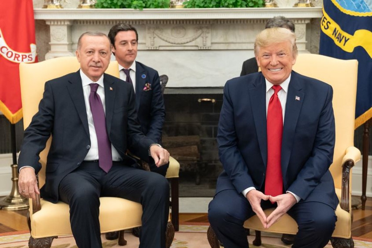 Трамп продолжает хвалить Эрдогана ВИДЕО