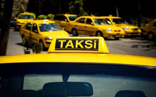 B Баку установлен лимит на количество такси