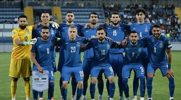 Азербайджан и Франция назвали составы