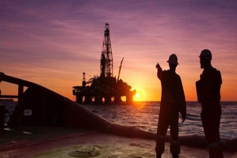 Цена азербайджанской нефти приблизилась к 67 долларам