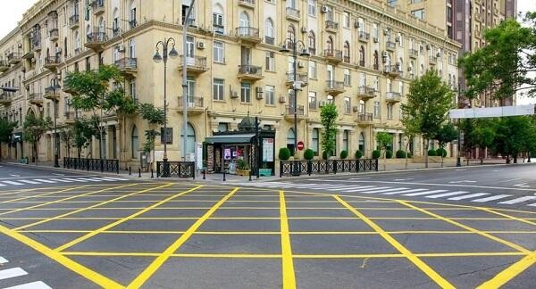 На загруженном перекрёстке нанесли "вафельницу"