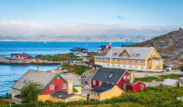 Britain plans troops, NATO mission in Greenland