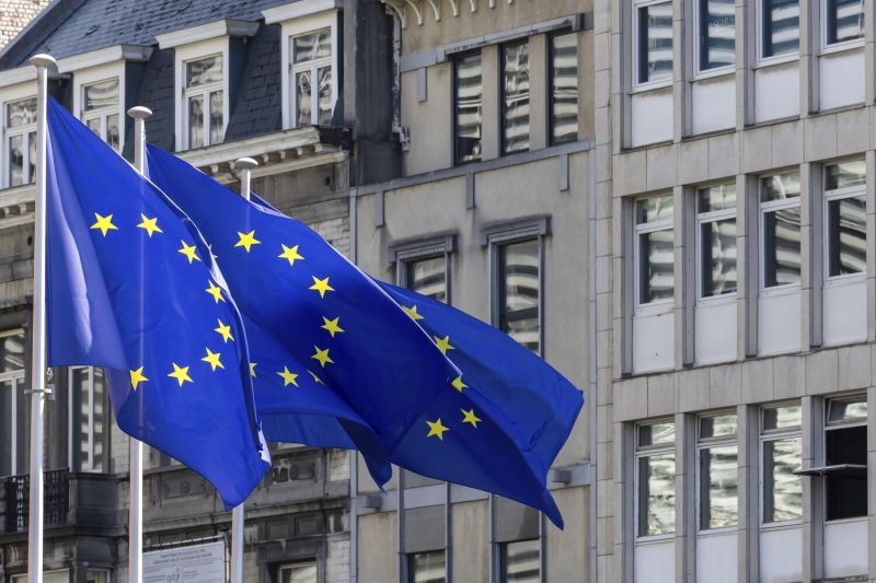 В Европе опасаются угрозы суверенитету со стороны США
