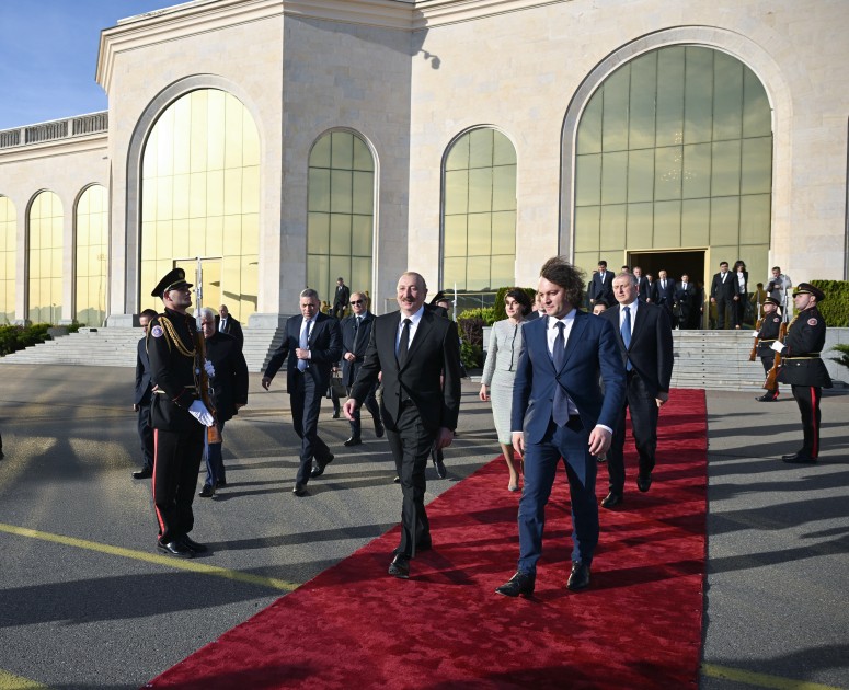 President Ilham Aliyev concludes state visit to Georgia (PHOTO)