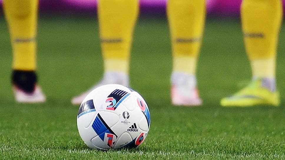Dutch football in chaos over potential mass match replays
