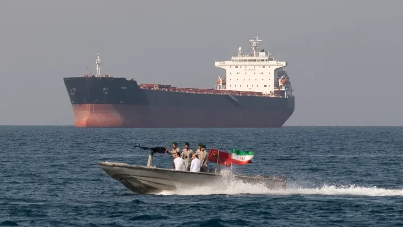 IRNA: ВМС КСИР задержали два контейнеровоза в районе Ормузского пролива