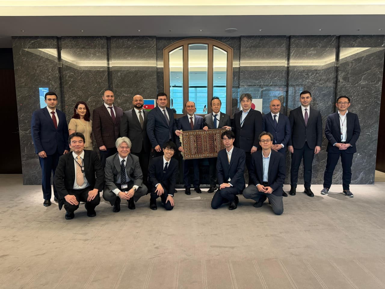 Azerbaijan and Japan explore collaboration in banking sector