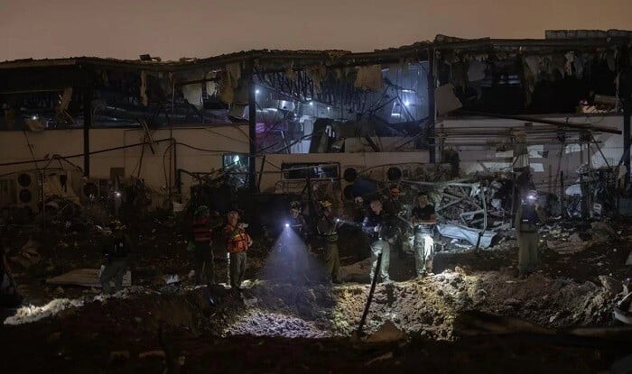 Iranian missile strikes drone factory in central Israel - Photo