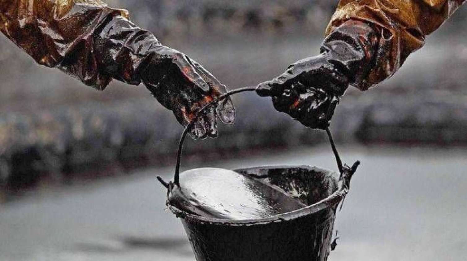 Neft həftəni bu qiymətlə yekunlaşdırdı