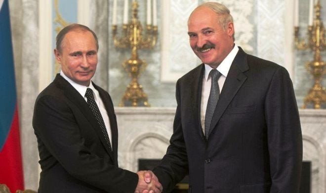 Lukashenko arrives in Moscow for Victory Day celebrations