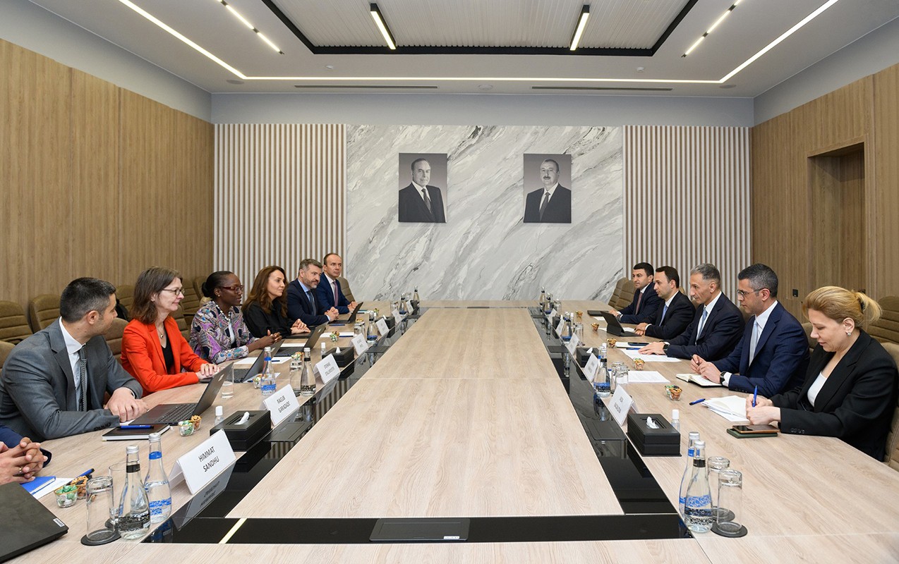 Nazir Dünya Bankının nümayəndə heyəti ilə görüşdü