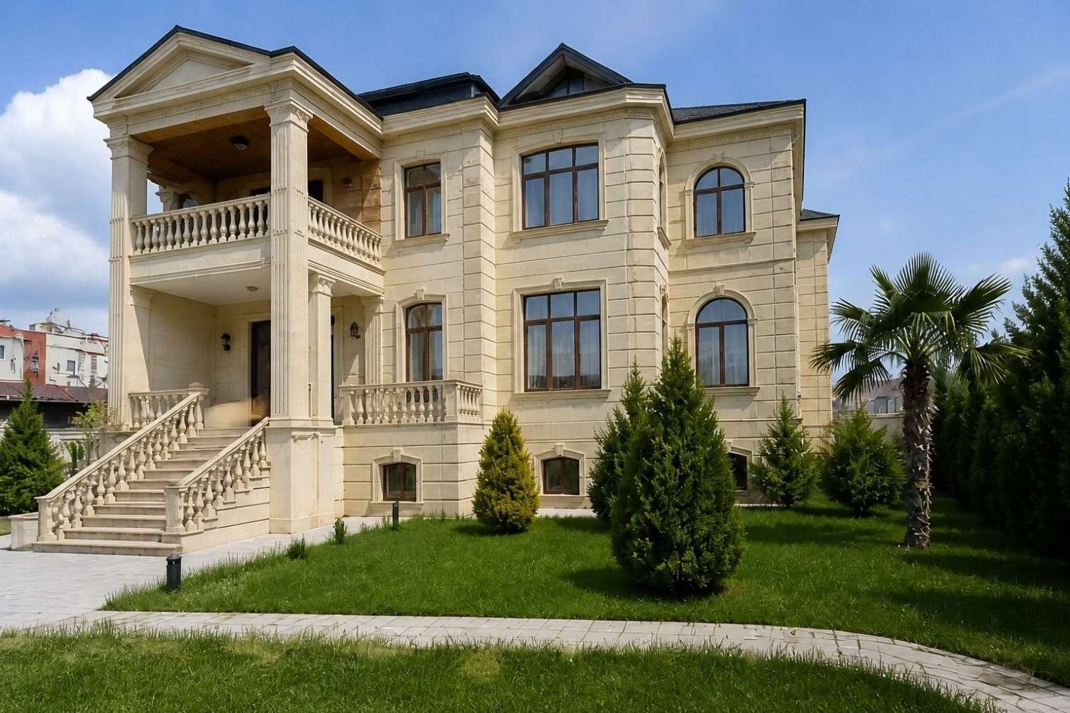 Bakıda villalar torpaq qiymətinə satılır - Səbəb