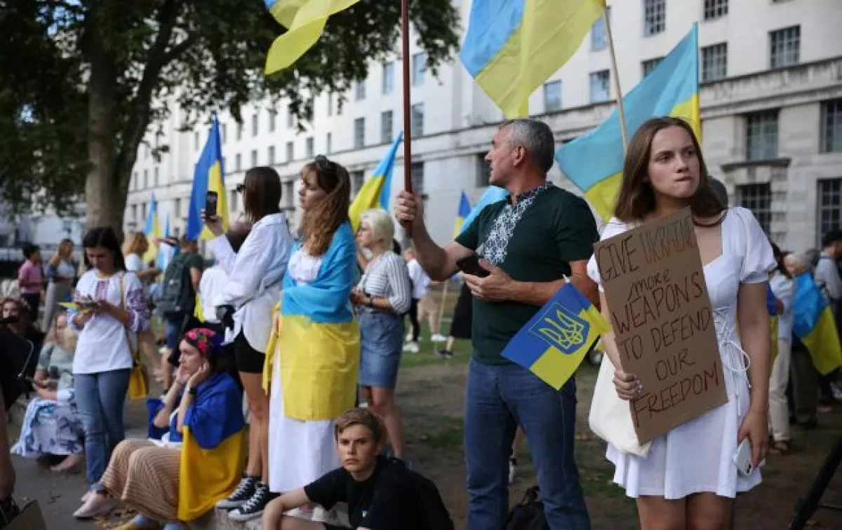 Ukraine wants citizens to return home after EU protection ends, minister says