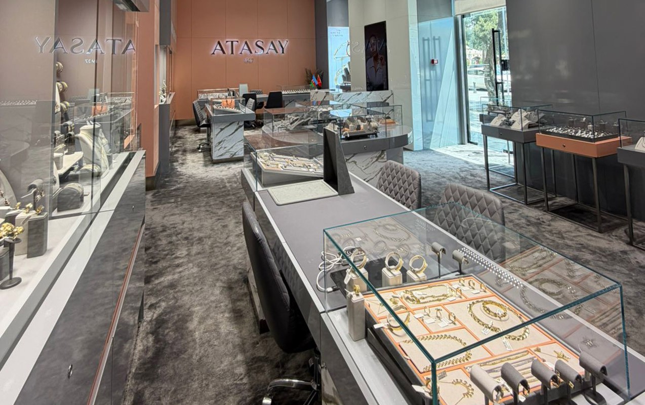 “ATASAY” Bakıda ilk mağazasını açdı -