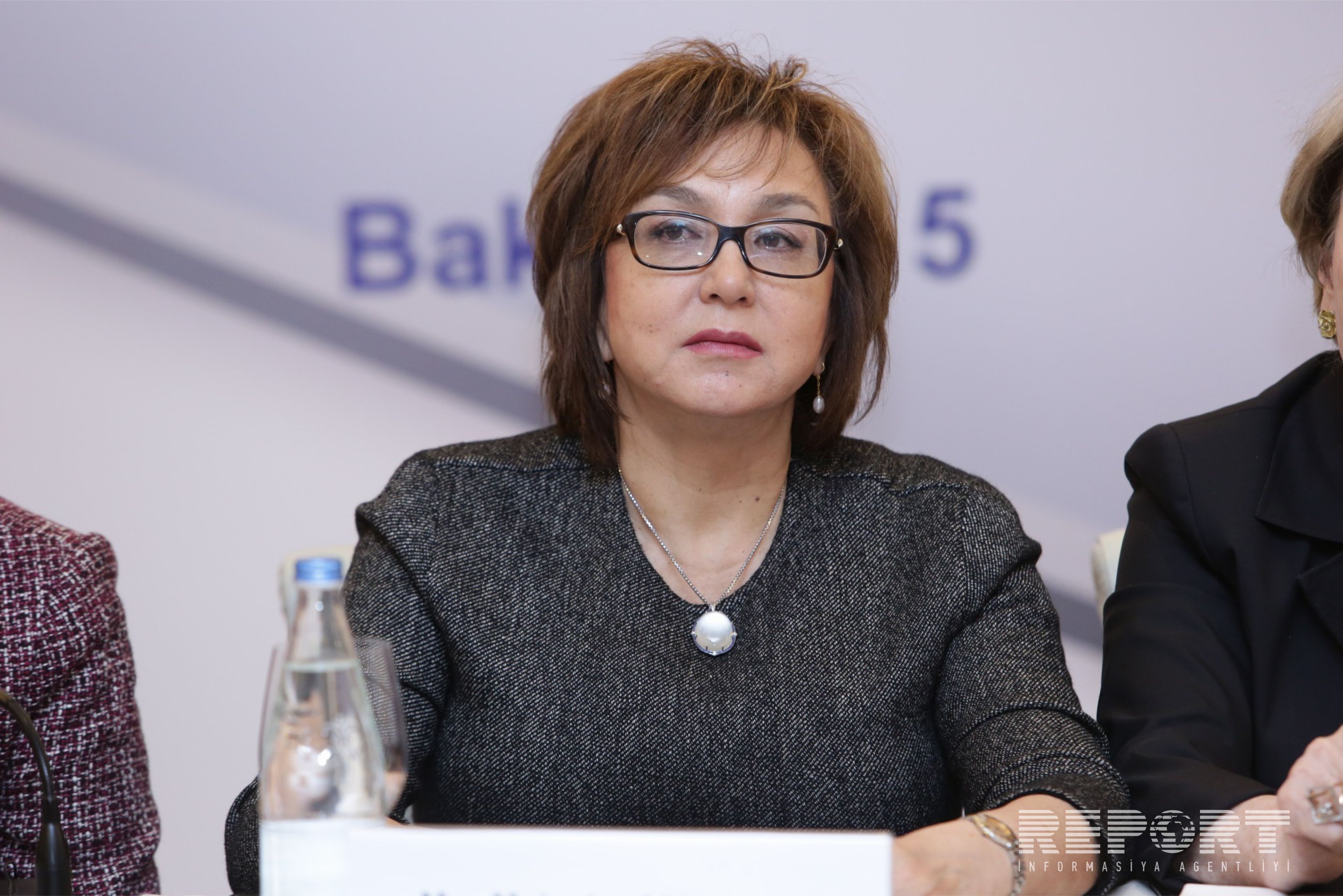“SAT imtahanında çoxlu saxtakarlıq hallarına rast gəlinir” -