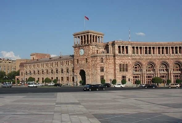 Armenia, Bulgaria sign strategic partnership declaration
