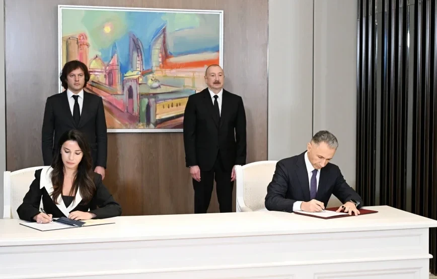 Bakı-Tiflis-Qars dəmir yolu ilə bağlı bu qərar təsdiqləndi -