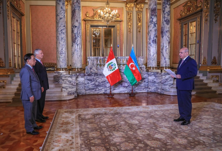 President of Peru receives credentials of Azerbaijani ambassador