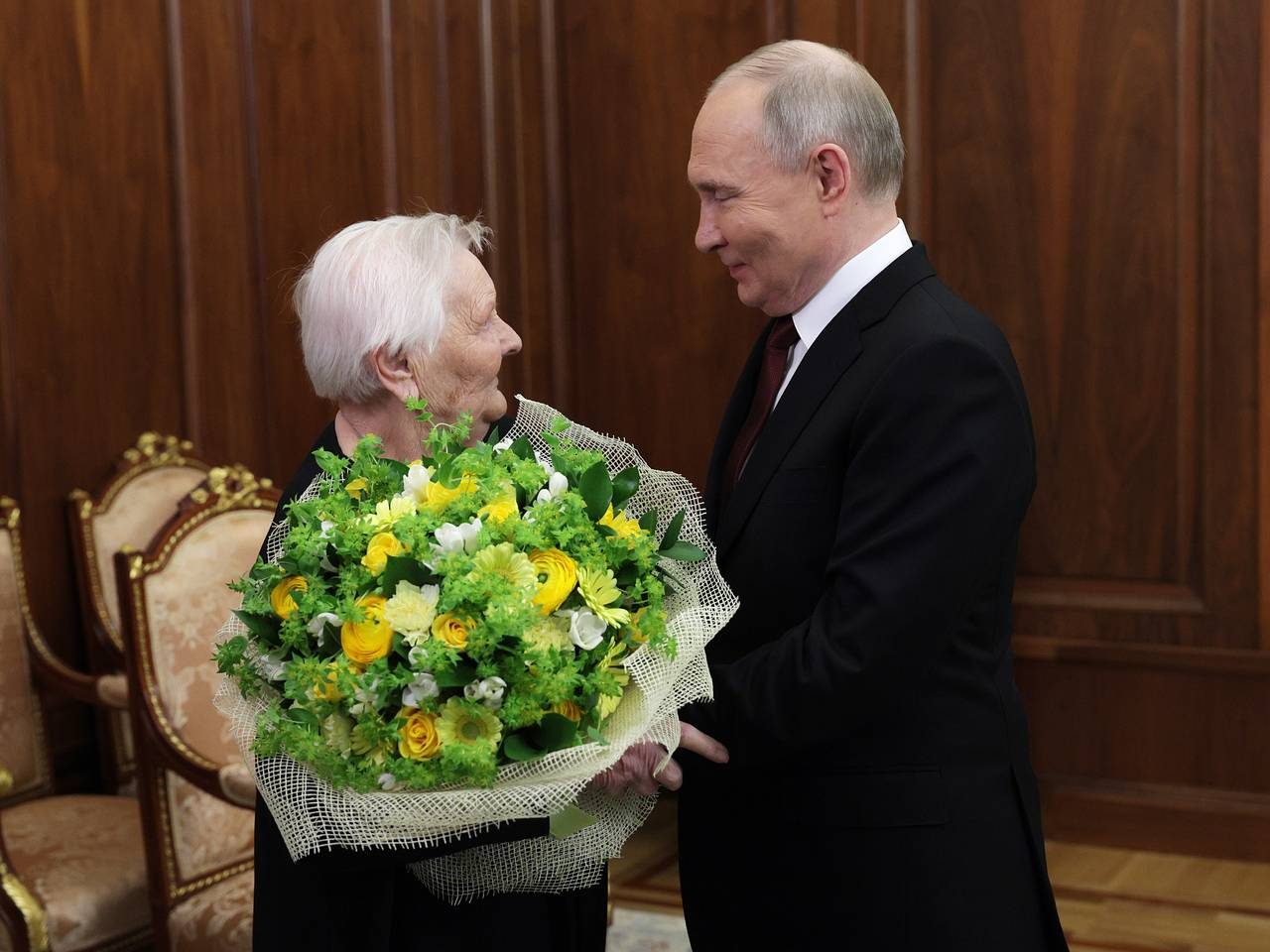 Müəllimi Putinə MƏSLƏHƏT VERDİ -