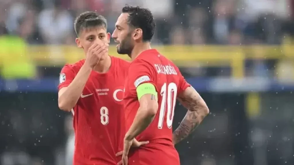 Hakan Çalhanoğlu xalqdan üzr istədi: "Son turnirim ola bilər..."