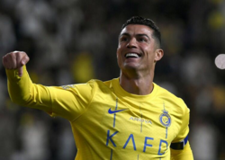 Ronaldo antirekordunu təkrarladı