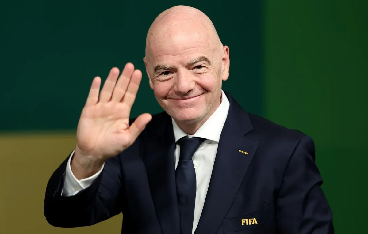 Глава ФИФА Инфантино намерен посещать по два матча ЧМ в день