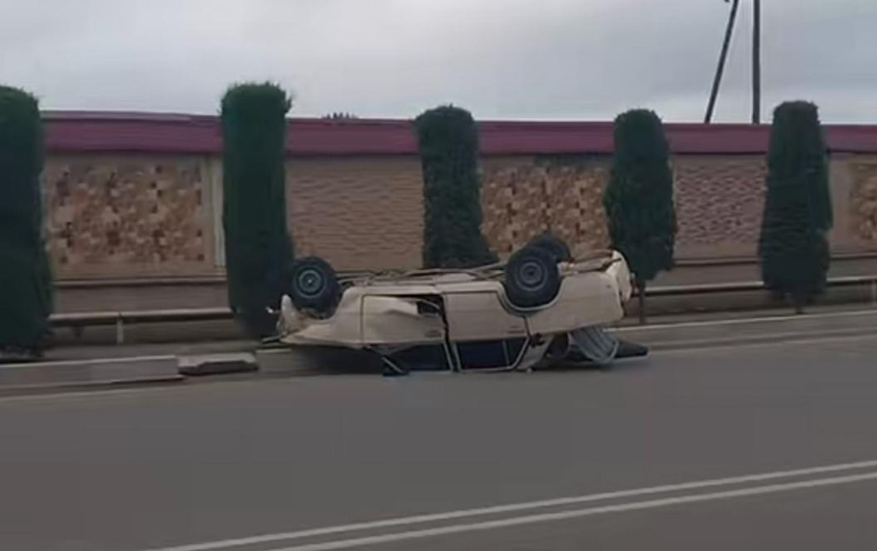 Ağcabədidə iki avtomobil toqquşdu -