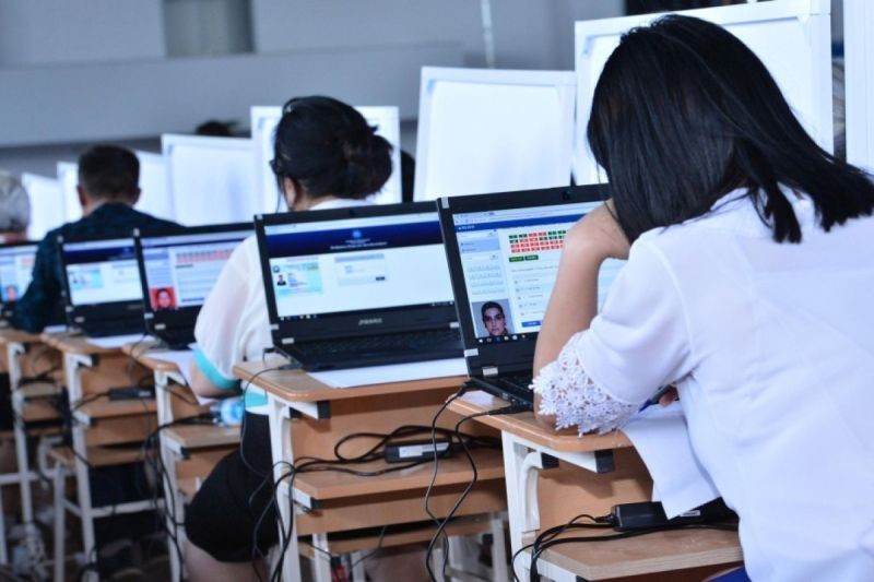 Более 23 000 учителей пройдут сертификацию