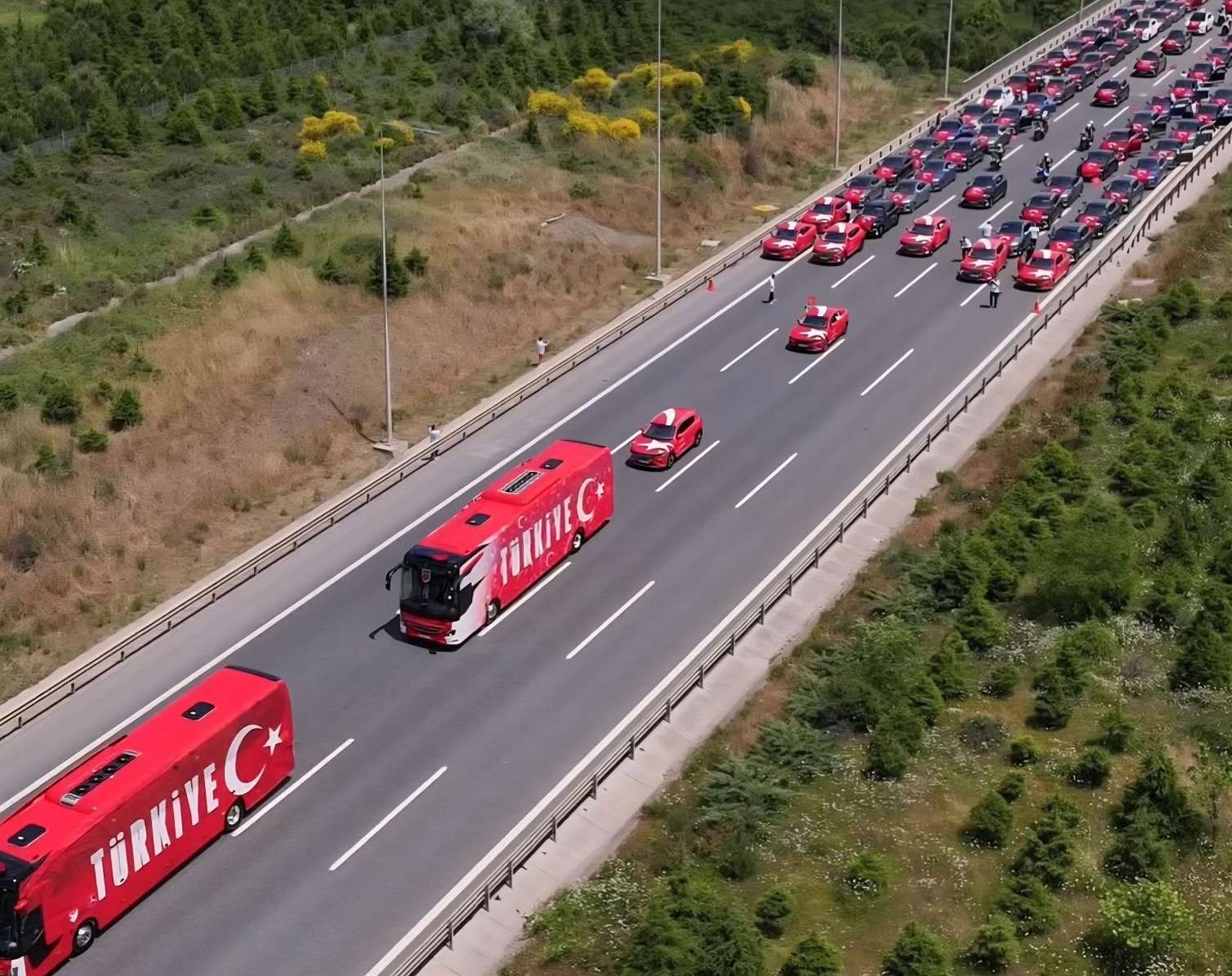 Türkiyə millisi DÇ-yə belə yola salındı - VİDEO