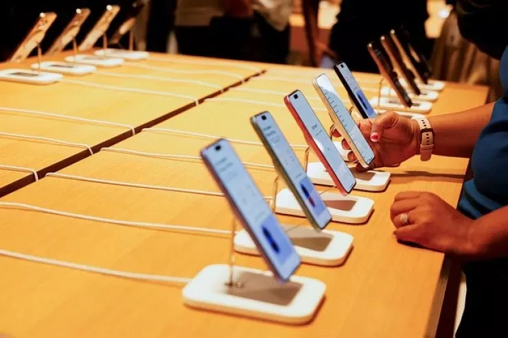 “İPhone”ların qiyməti ikiqat artacaq