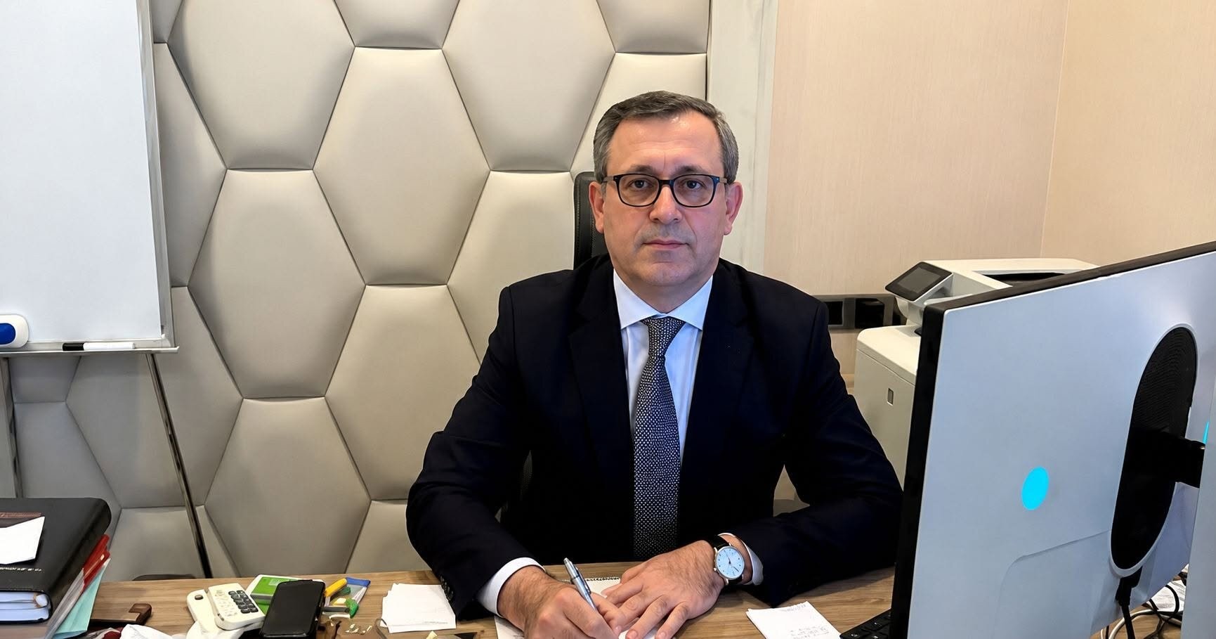 İKT Eynulla Fətullayevin saytını satdığı Adəm İsmayılov kimdir? - İlginc məlumatlar