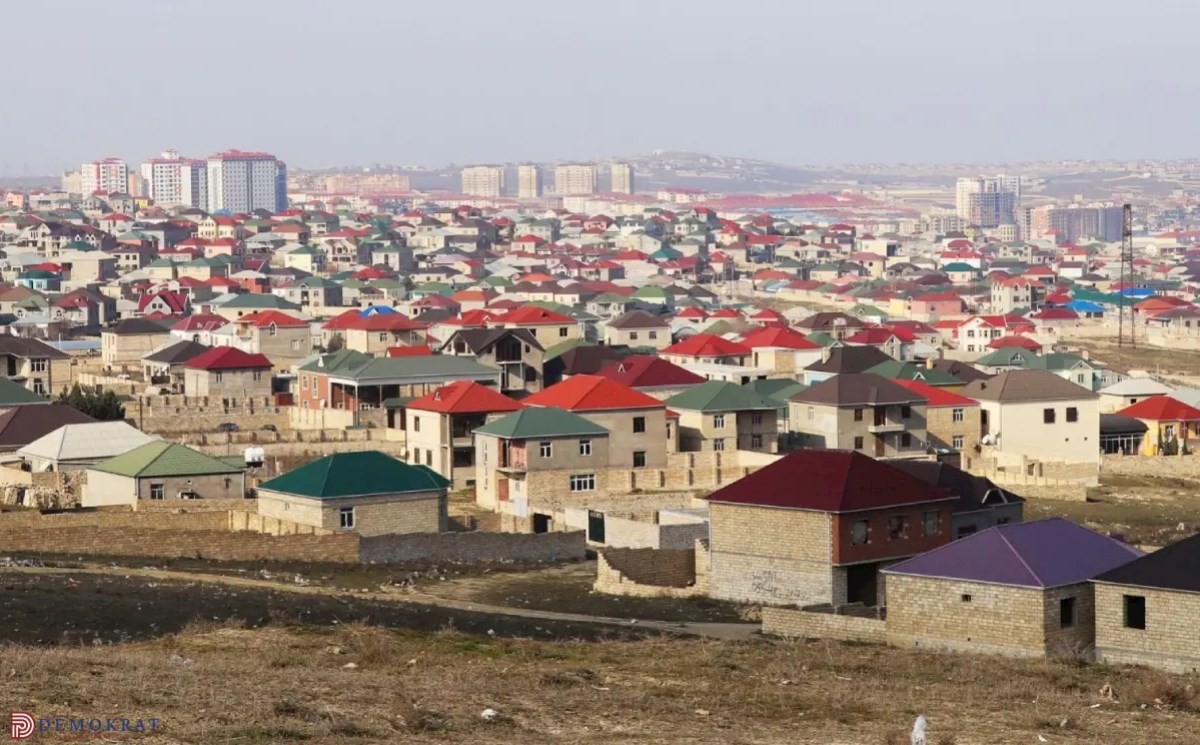 JEK də pul istəyir, bələdiyyə də —