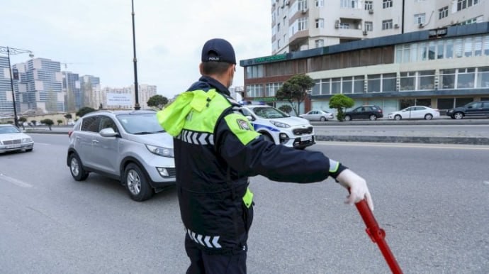 Sürücülərin bal limiti artırılır, bəzi cərimə balları ləğv edilir -