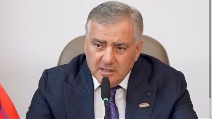 Karapetyan hakimiyyəti devirmək üçün “gizli plan”ın olduğunu bəyan etdi