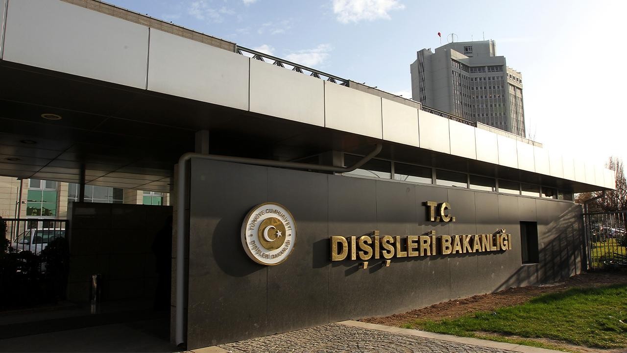 Qara dənizdə Türkiyəyə məxsus gəmiyə PUA ilə