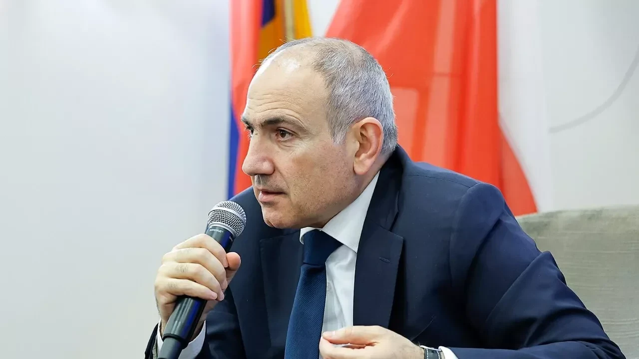Paşinyan Azərbaycanla sərhəddə qışqırıb bu sözləri dedi