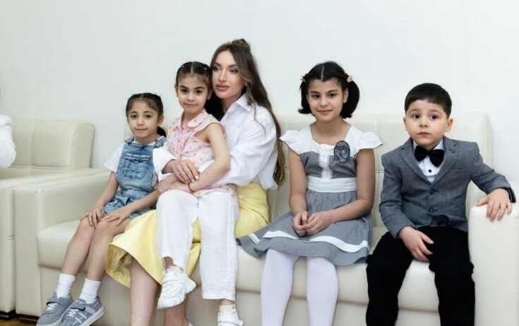 Prezidentin gəlinindən uşaqlarla bağlı paylaşım - Foto
