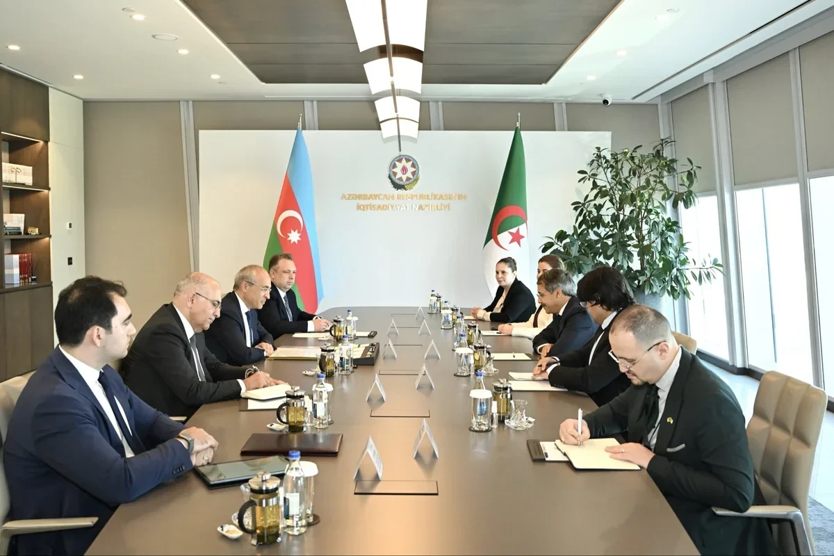Azərbaycan Əlcəzair ilə qarşılıqlı fəaliyyət perspektivlərini müzakirə etdi