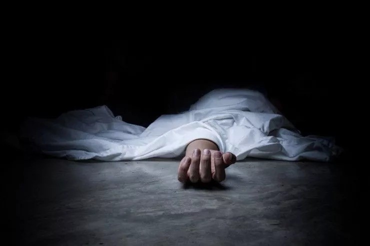Bakıda 33 yaşlı kişi evində ölü tapıldı