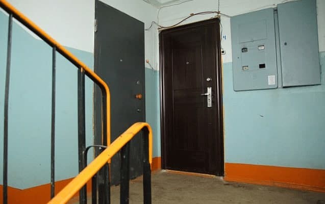 Bakıda 72 yaşlı qadının bıçaqlanmış meyiti tapıldı