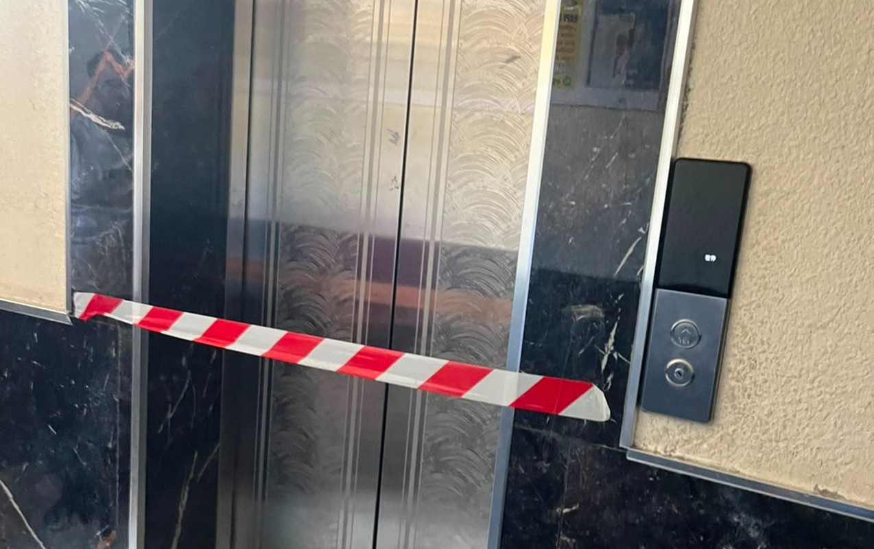 Yaşayış binasında 6 liftin fəaliyyəti dayandırıldı - Video - Fotolar