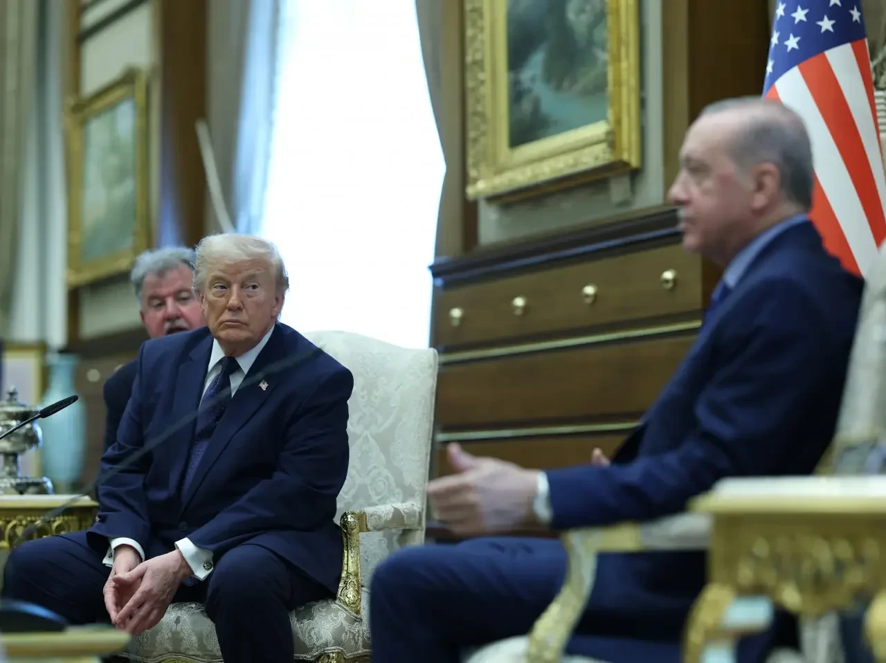 Meloni yaxşı insandır, amma... - Tramp