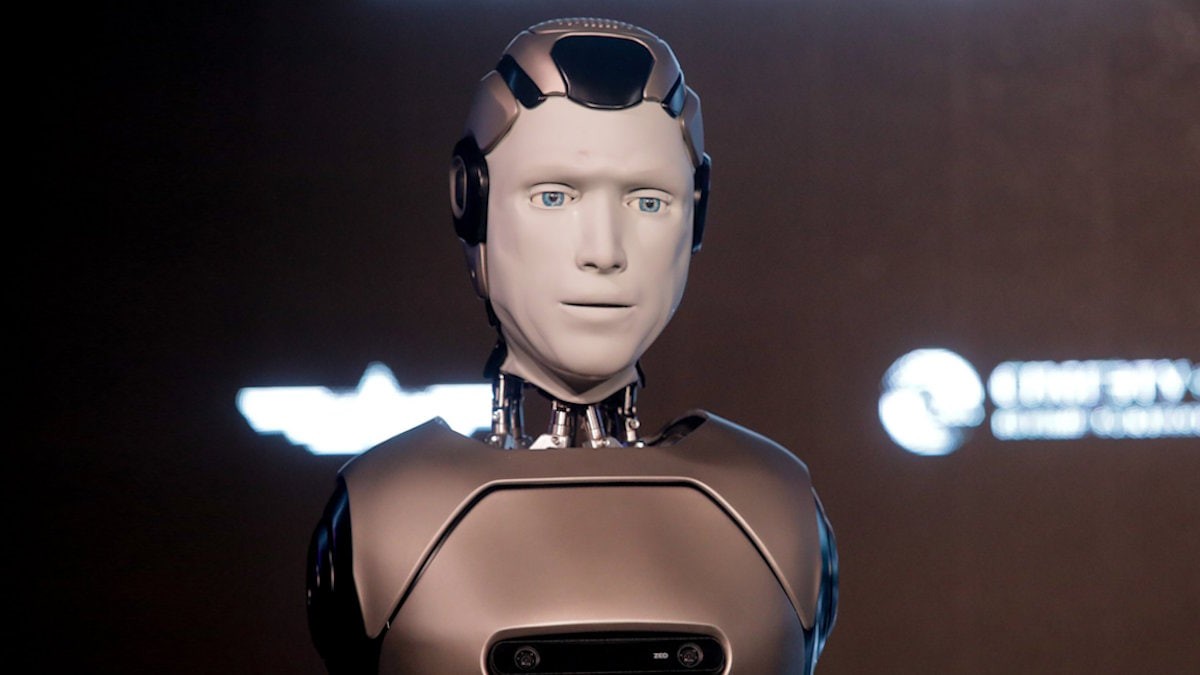 Nyu-York məktəbində humanoid robotun tətbiqi narazılıq yaradıb -