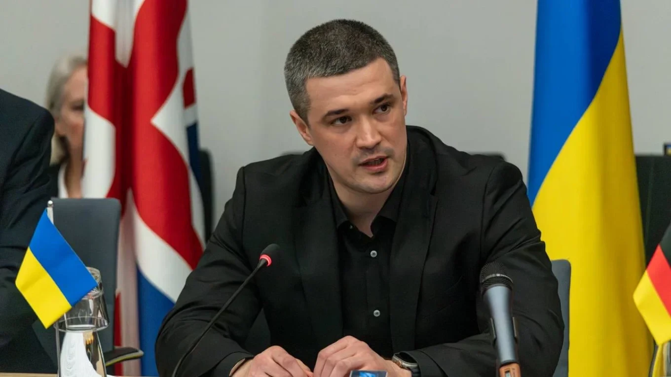 Ukraynada sürpriz istefa: Fyodorovun aqibəti necə olacaq?