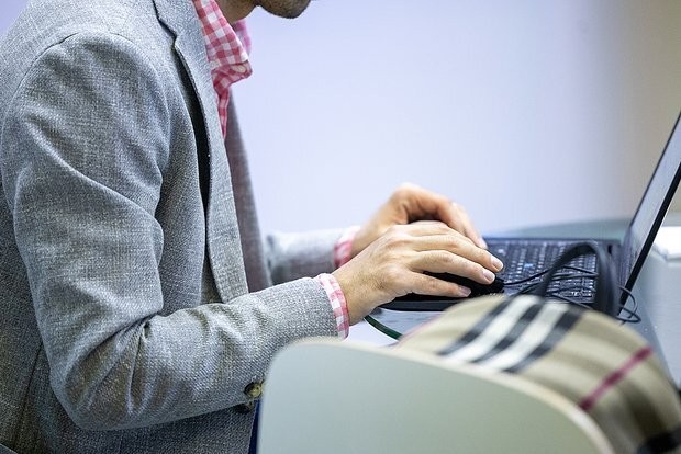 Finlandiya Rusiyanın internetini kəsir -
